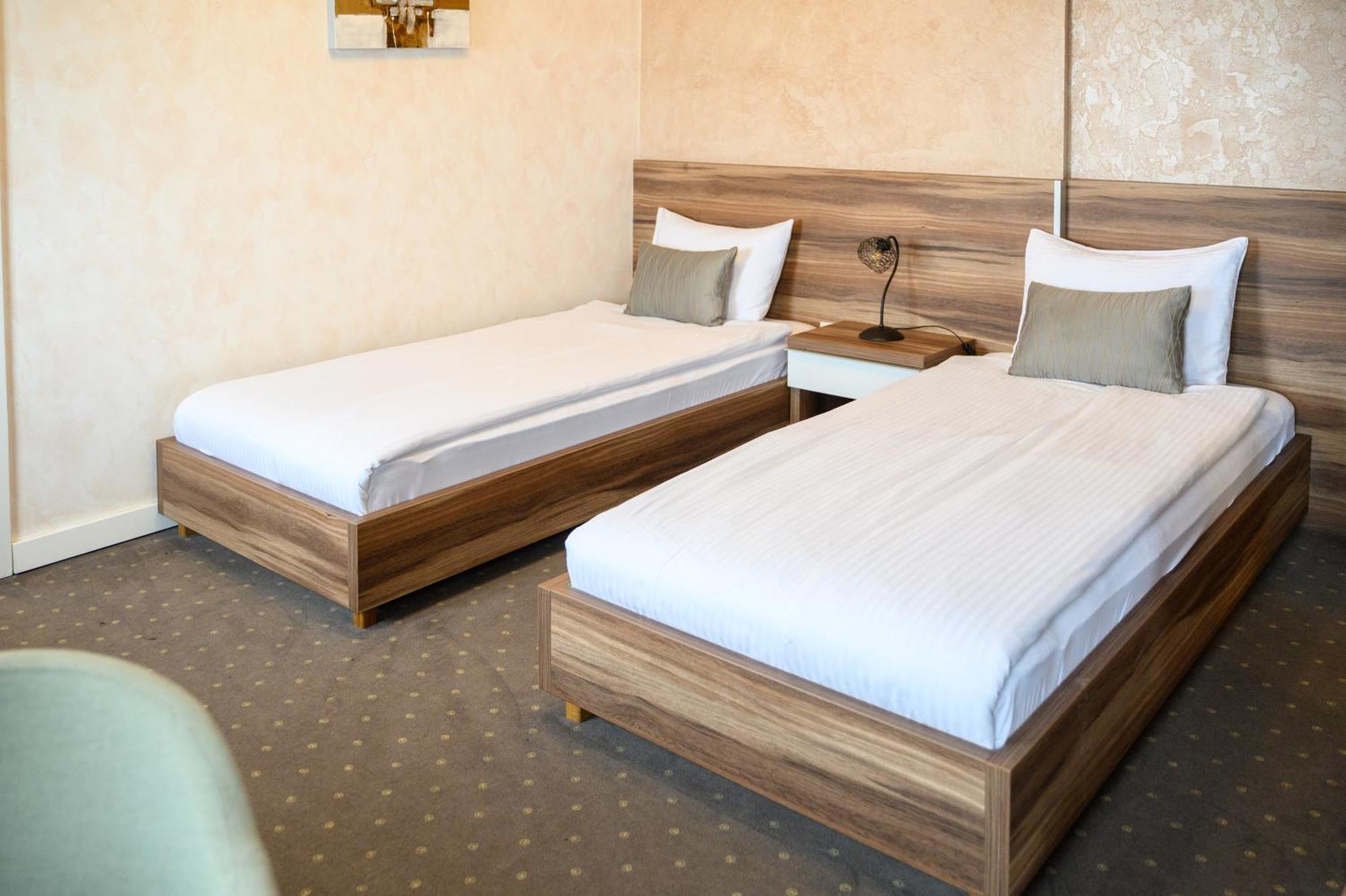 Mv Monogram Hotel Indija Eksteriør billede